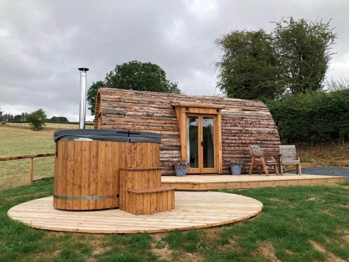 Hotel Delor - Bryntalch Glamping Pods Montgomery Esterno foto